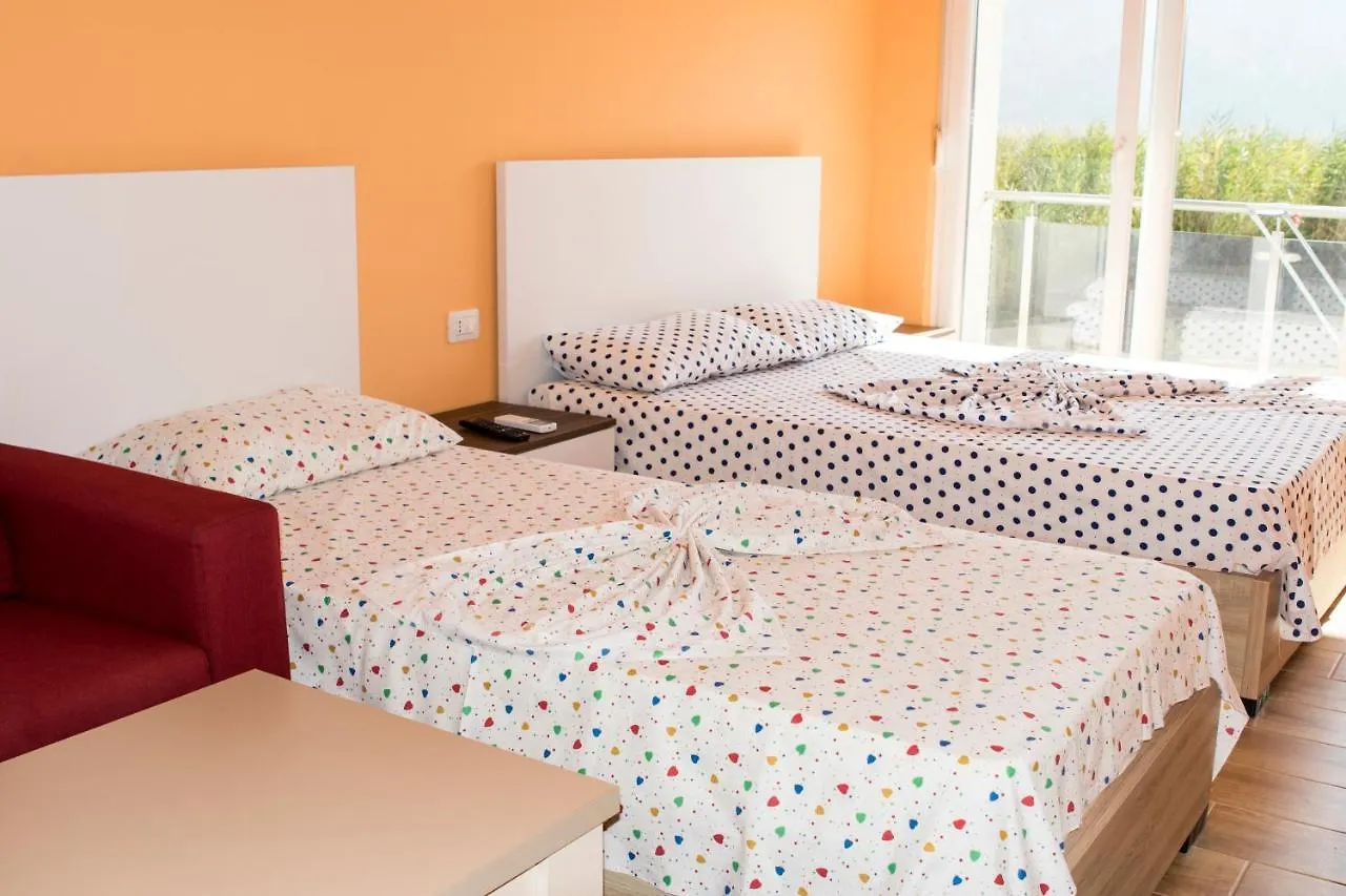 Lägenhetshotell Holiday Luxury Apartments Shëngjin Albanien